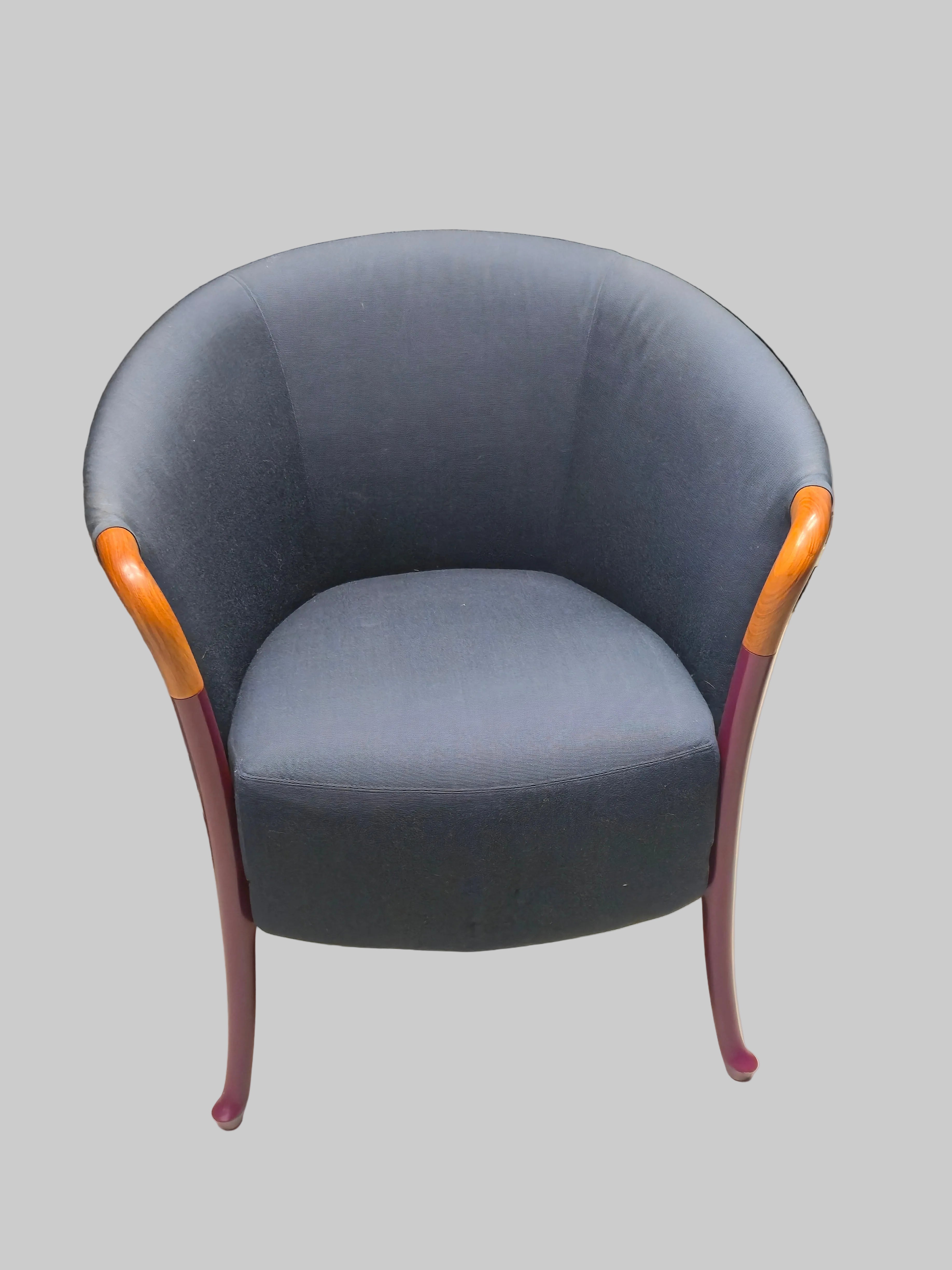 Eleganter Barrel Chair – Klassischer Sessel