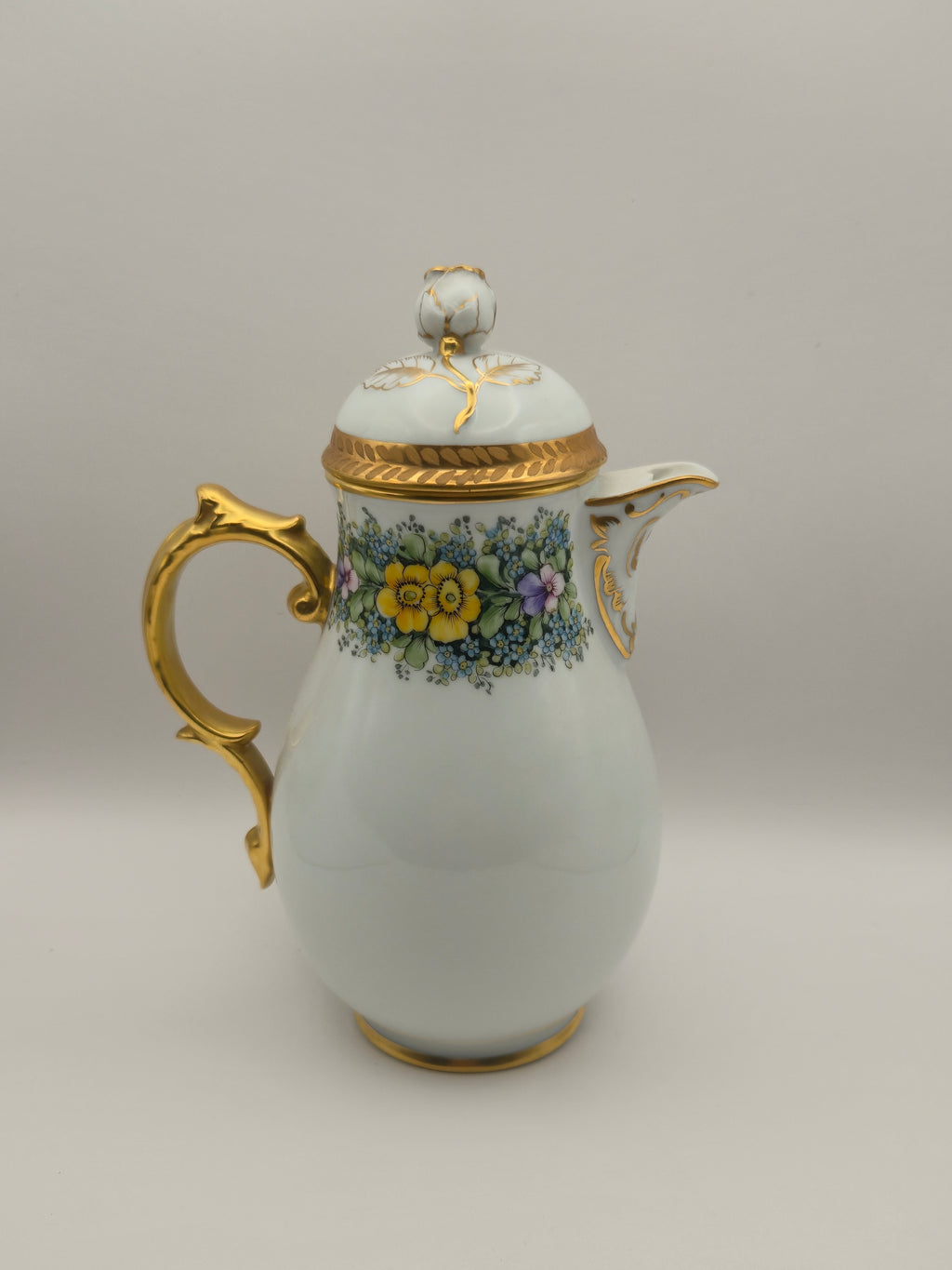 Fürstenberg Porzellan Kaffeekanne Blumendekor Gold