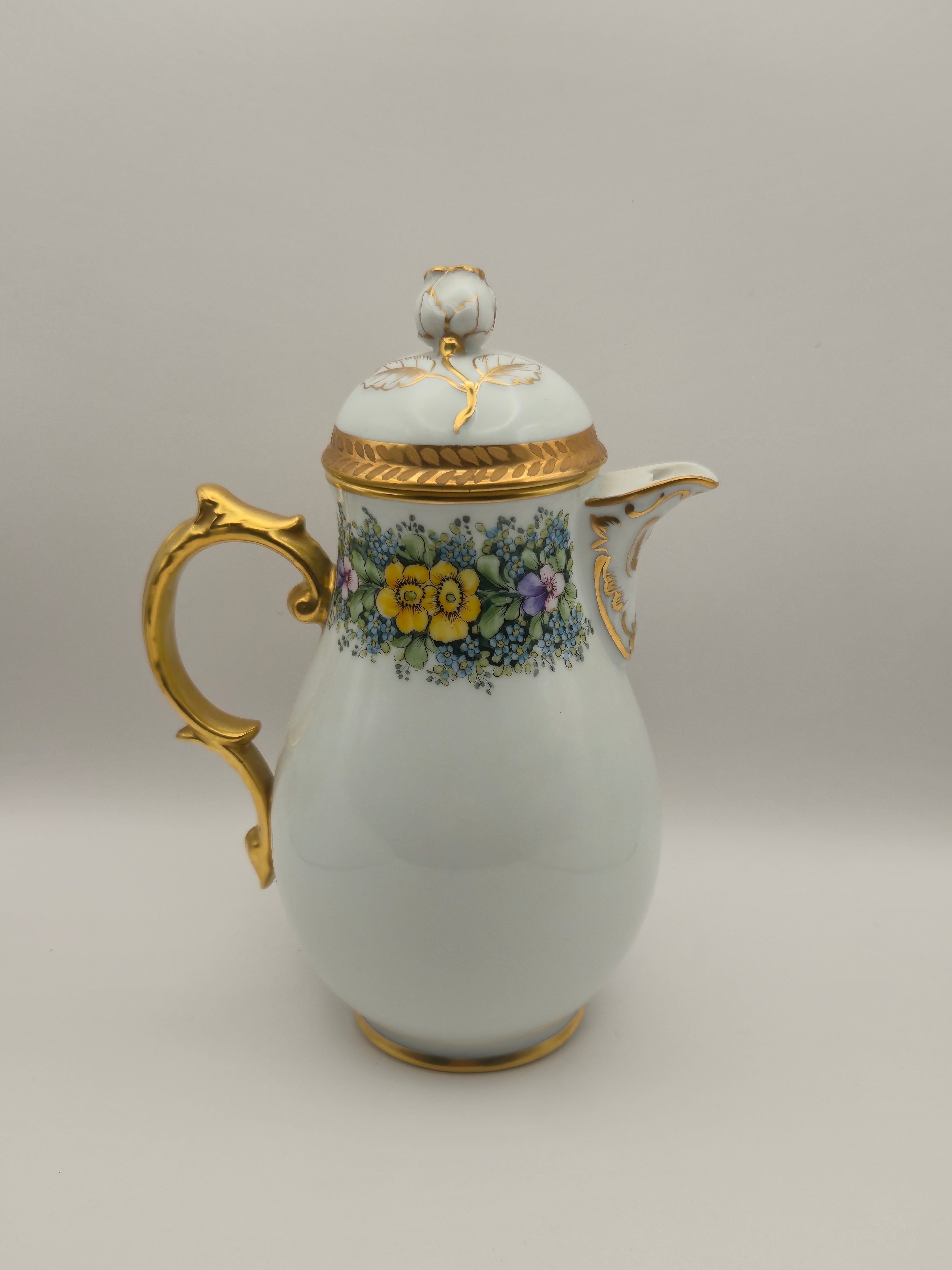 Fürstenberg Porzellan Kaffeekanne Blumendekor Gold