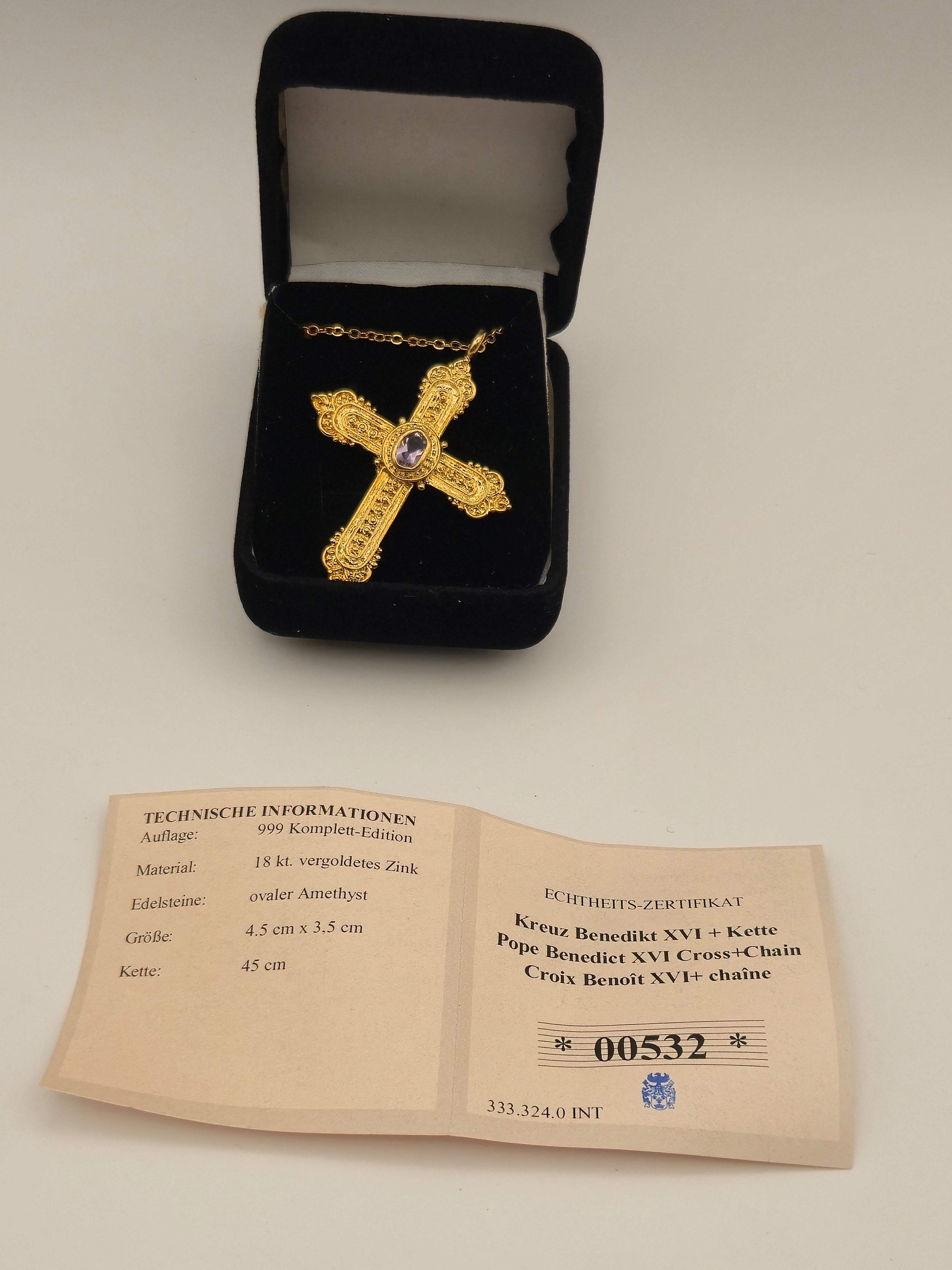 Kreuz Benedikt XVI – Limitierte Edition Nr. 00532
