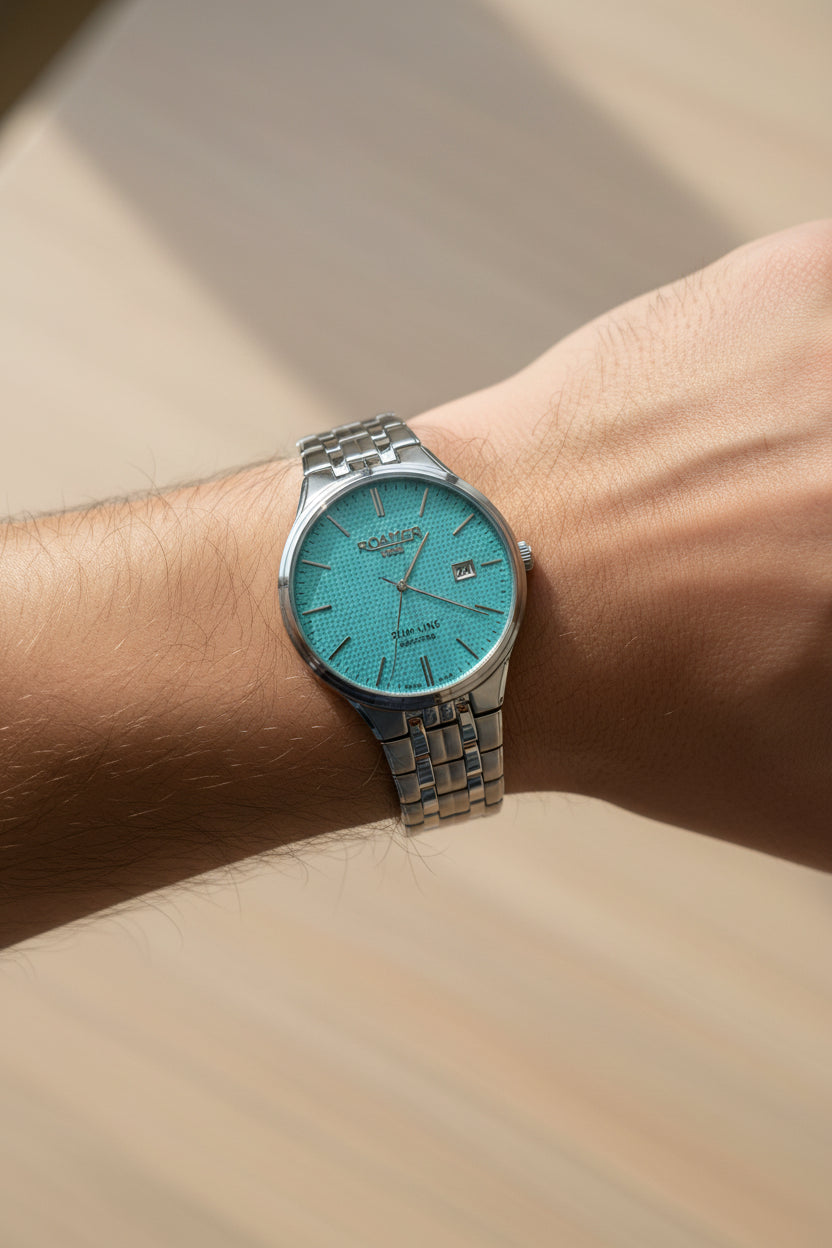 Roamer 1888 Slim-Line Sapphire – Tiffany Blau