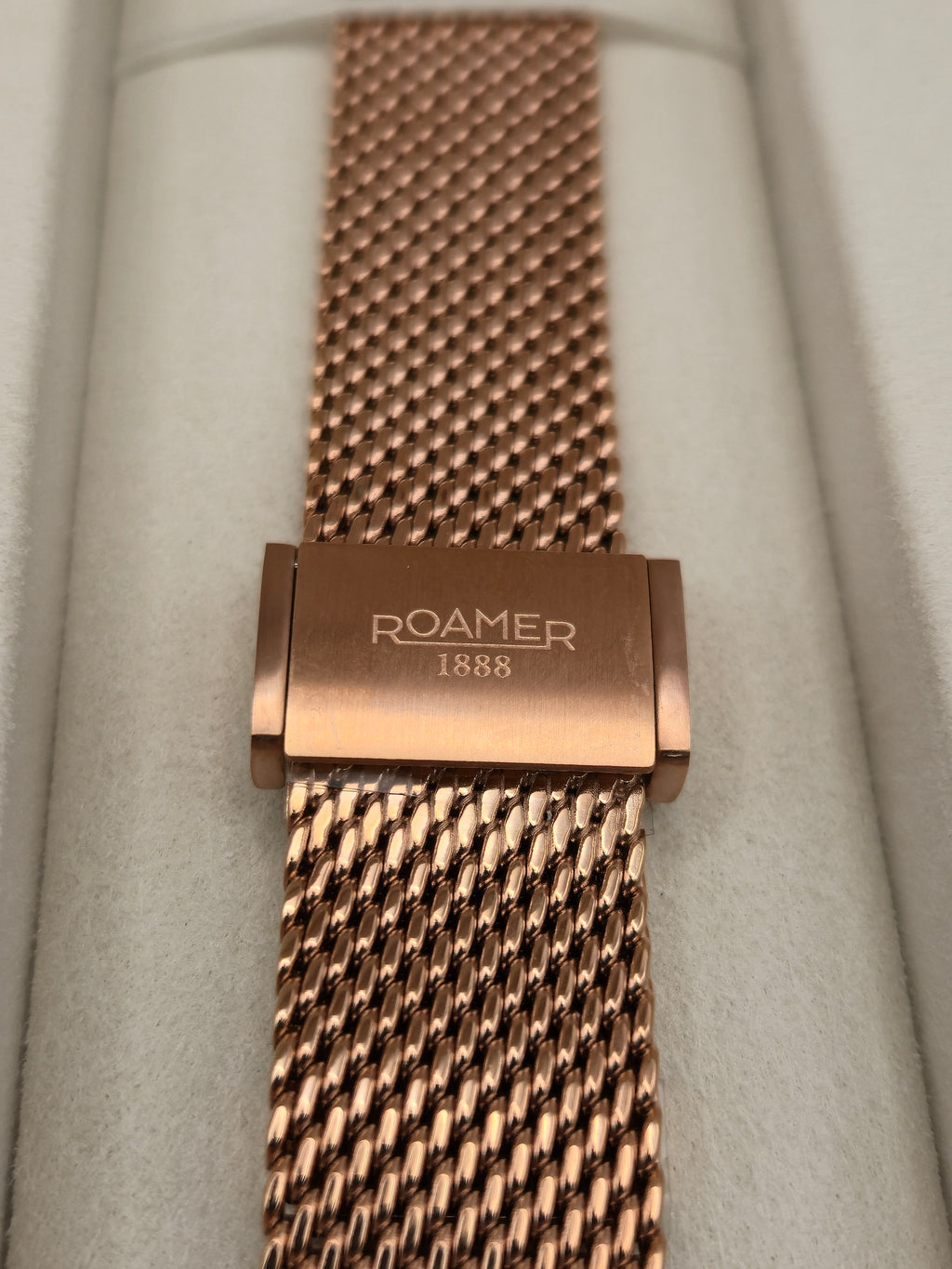 Roamer Valais Sapphire – Rot/Fuchsia – Diamant – Set