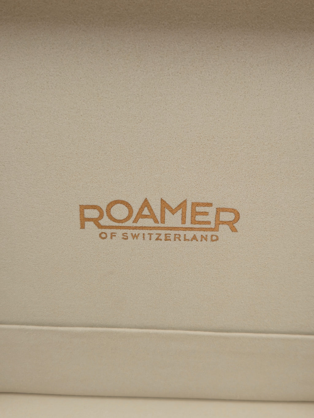 Roamer Valais Sapphire – Rot/Fuchsia – Diamant – Set