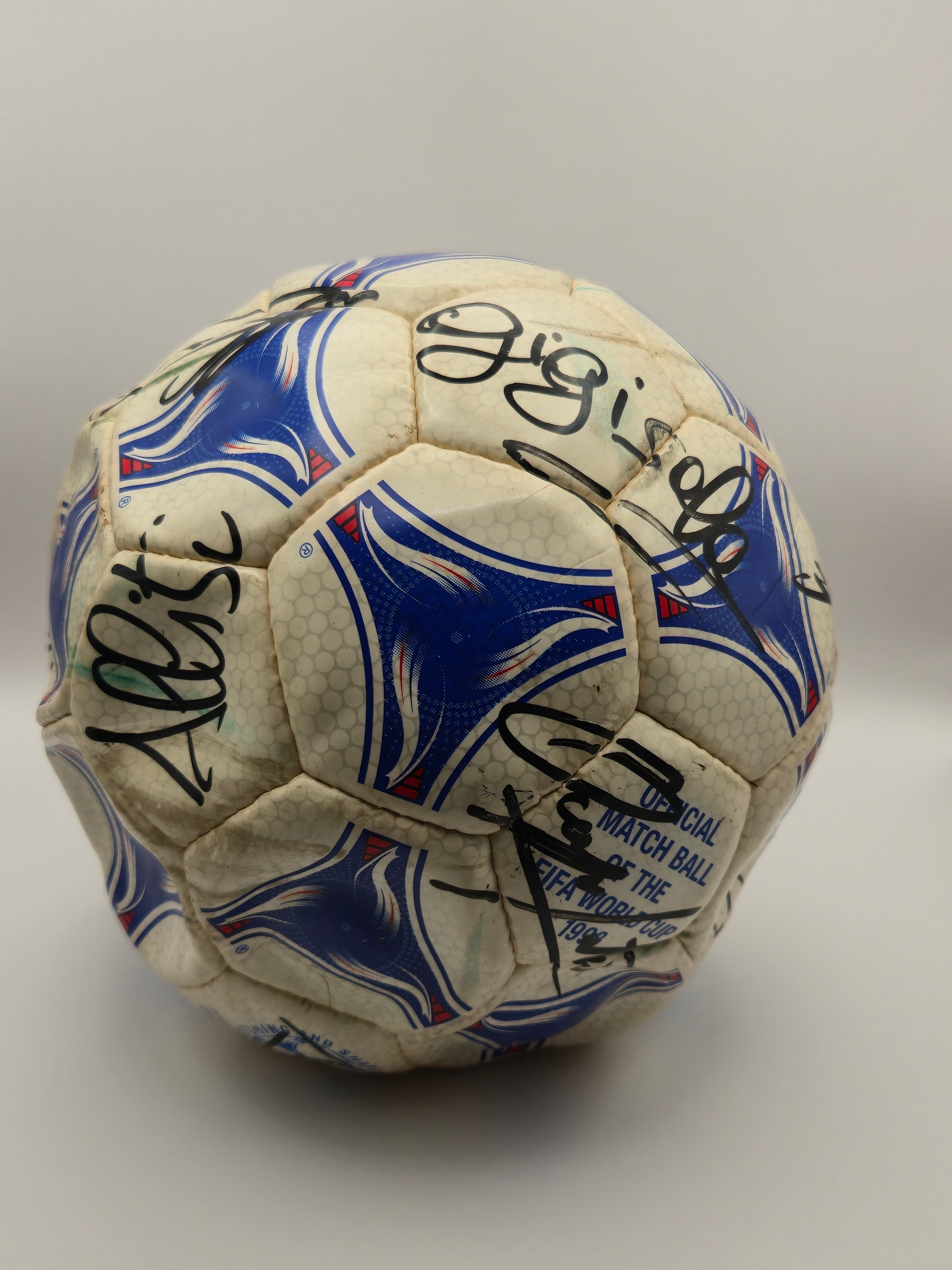 Adidas Tricolore FIFA WM 1998 Spielball AC Milan Teamsigniert