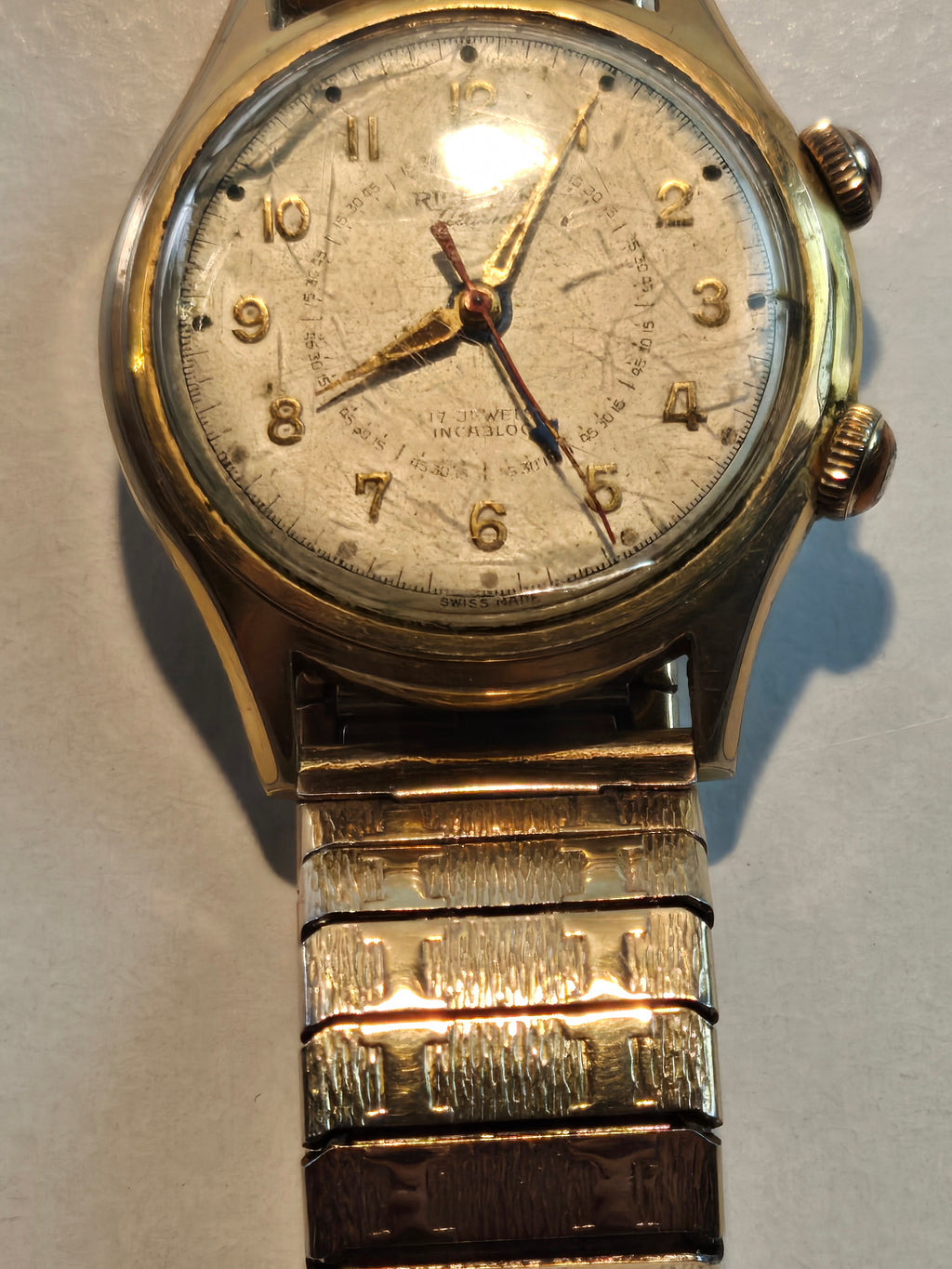 Richard Alarm Vintage Armbanduhr – Swiss Made, 17 Jewels