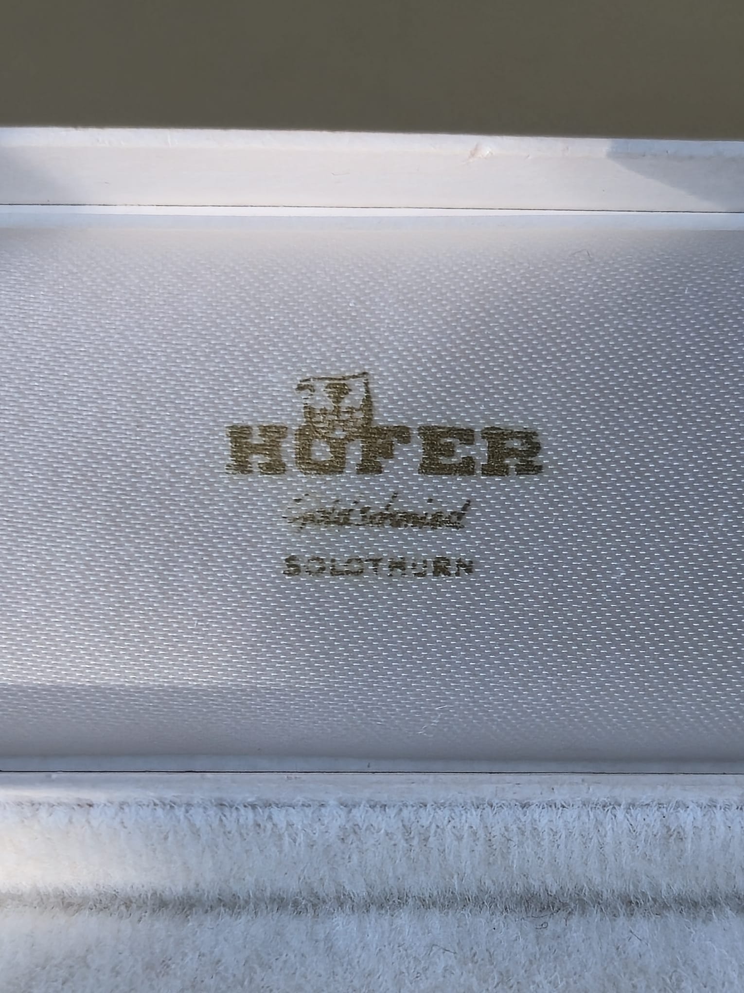 Goldarmband – Breites Panzerarmband – Gelbgold – Höfer Goldschmied Solothurn – Mit Originaletui