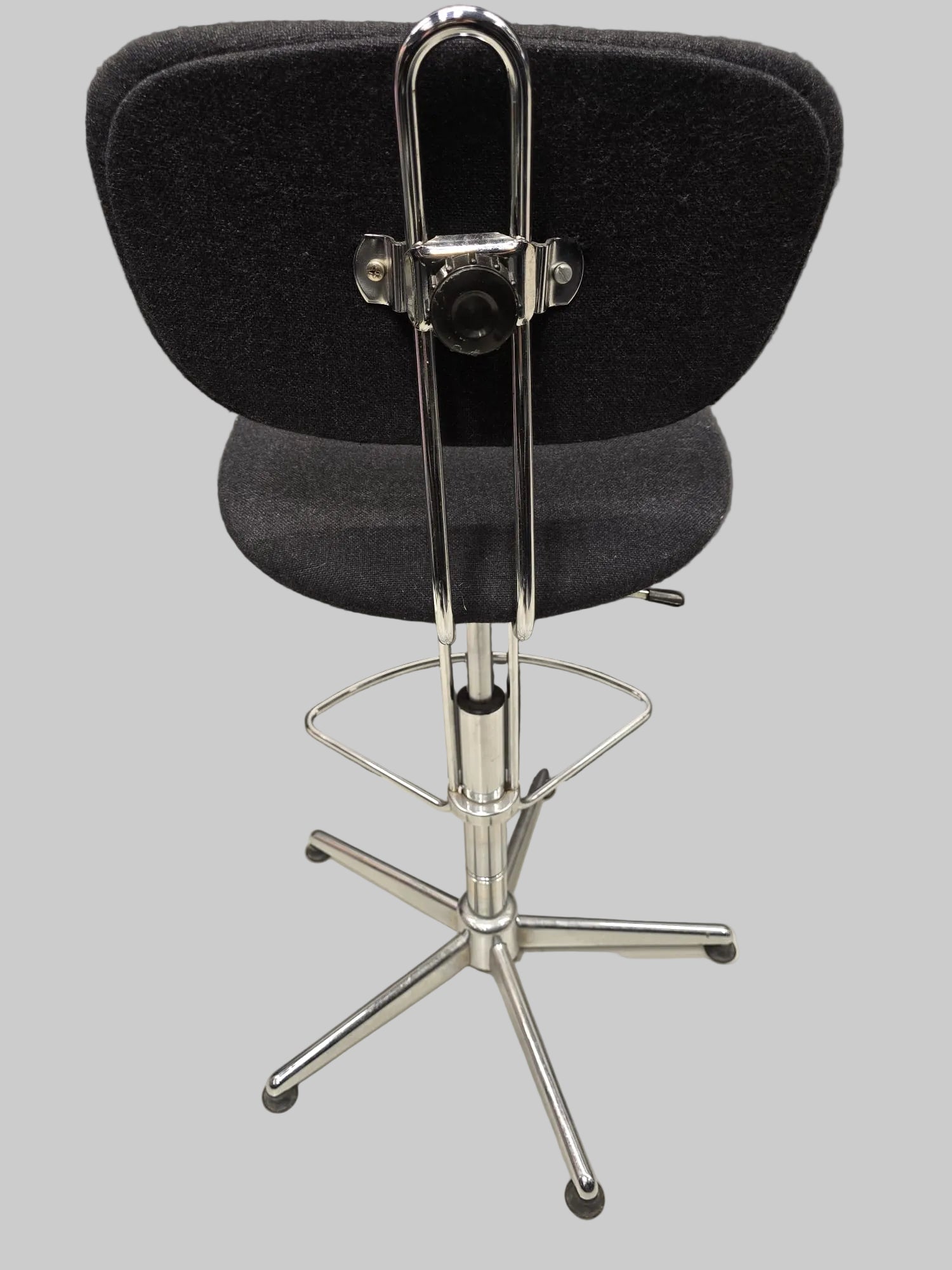 Ergonomischer Arbeitshocker – Made in Italy