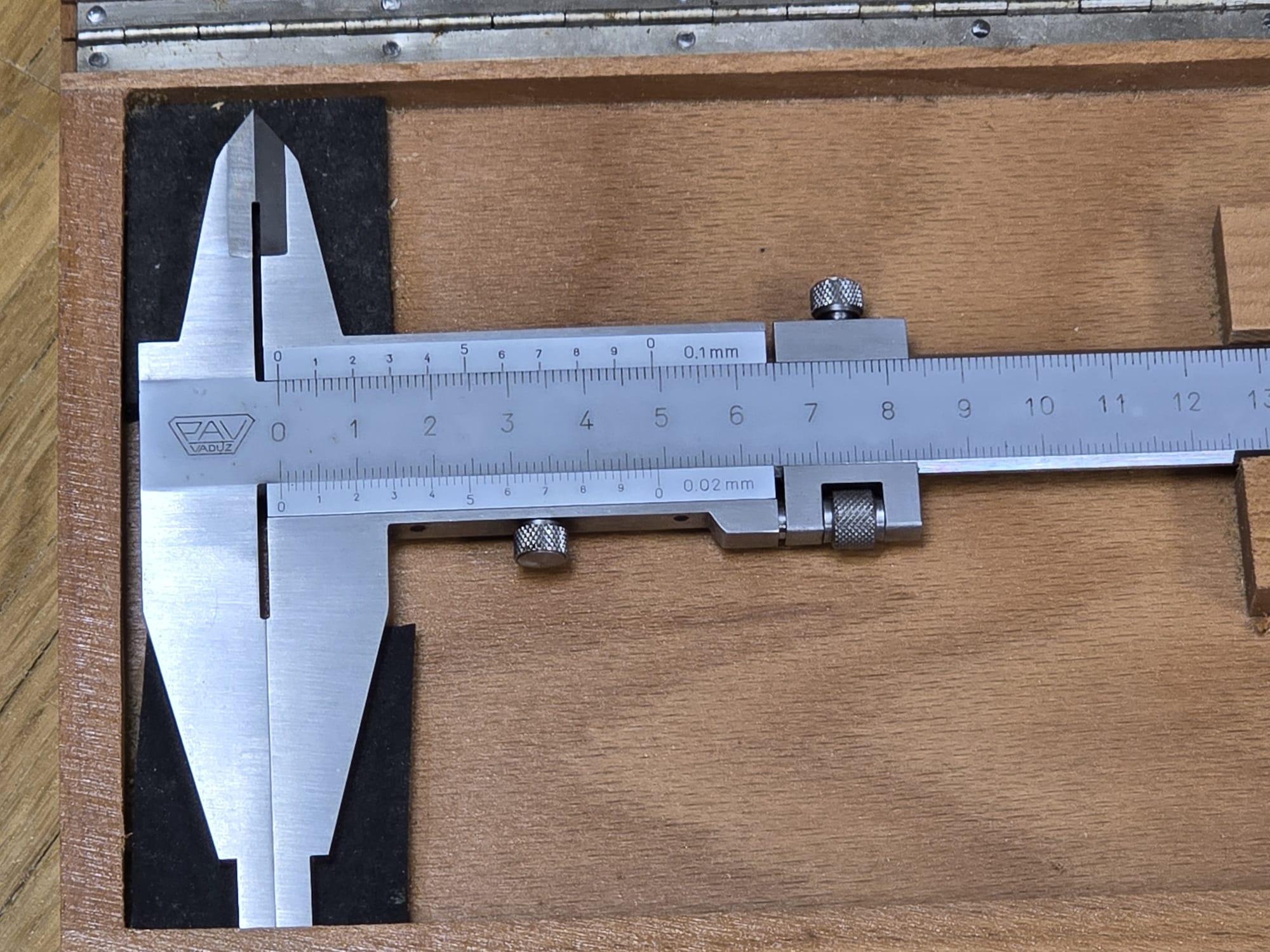 PAV Vaduz Praezisions-Messschieber 200mm