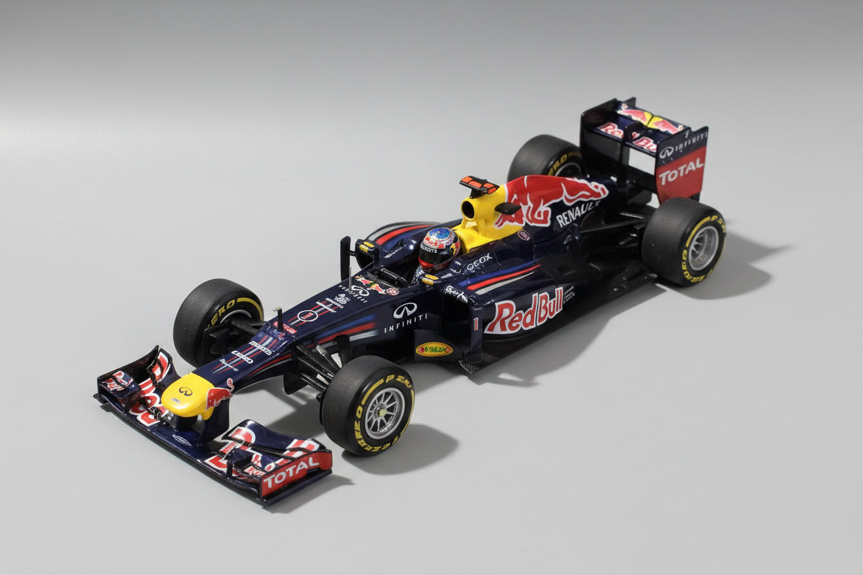 Minichamps F1 Red Bull Racing RB8 Vettel 2012
