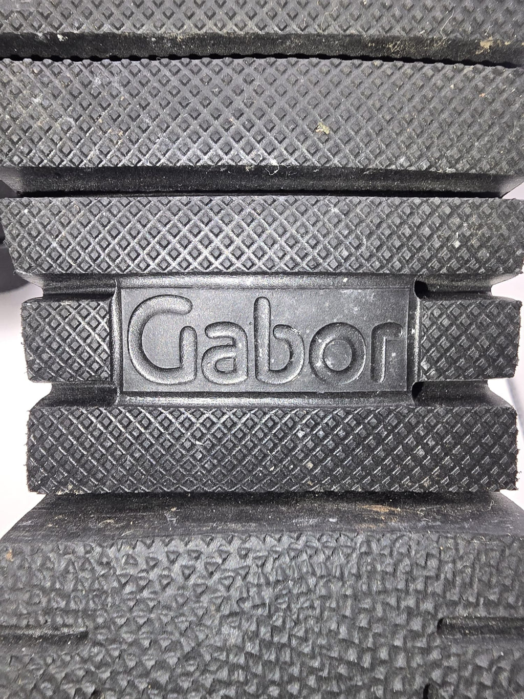 Gabor Samt-Schnürschuh Schwarz Gr. 8½ — Blumenprägung