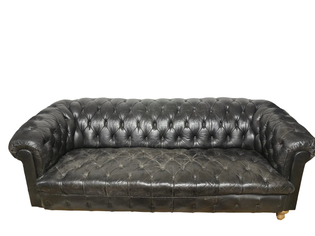 Chesterfield Ledersofa — Vintage Schwarz | British Classic