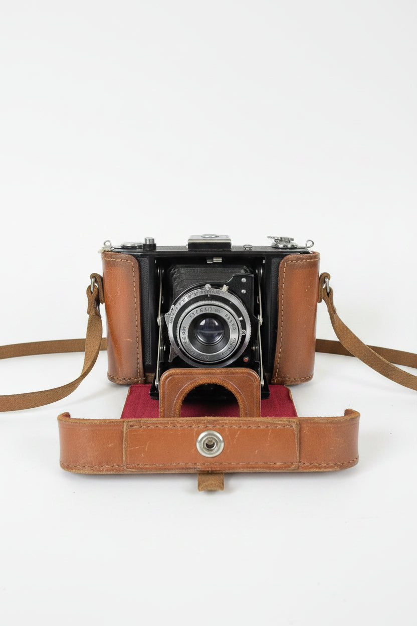 Zeiss Ikon Faltkamera — Novar Anastigmat | Vintage 1950s