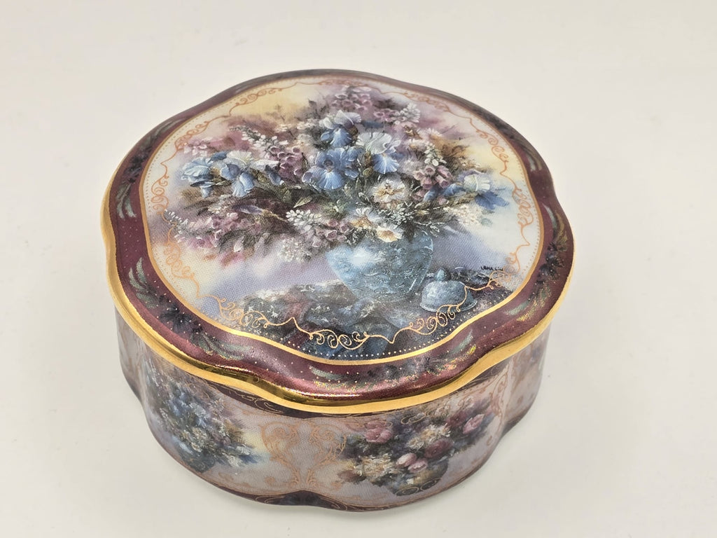Ardleigh Elliott “Delicate Dancers” Music Box – 1995