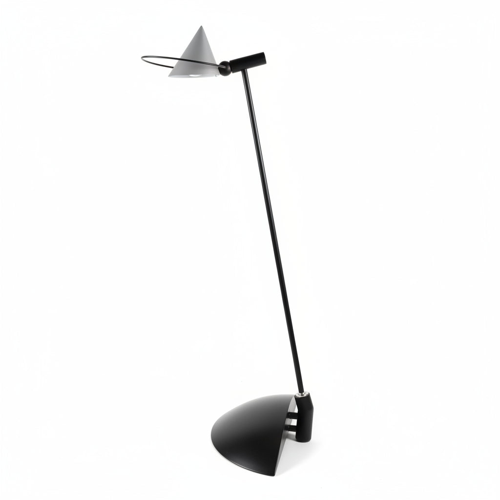 Atomis Postmodern Tischleuchte – Kegel & Ring Design