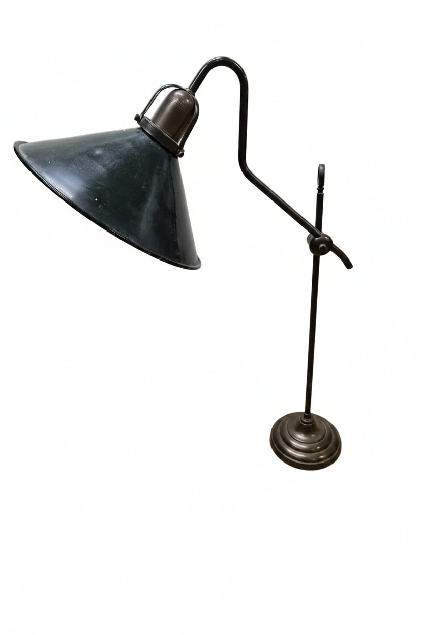 Lumina L.V.1. – Vintage Industrielle Stehlampe