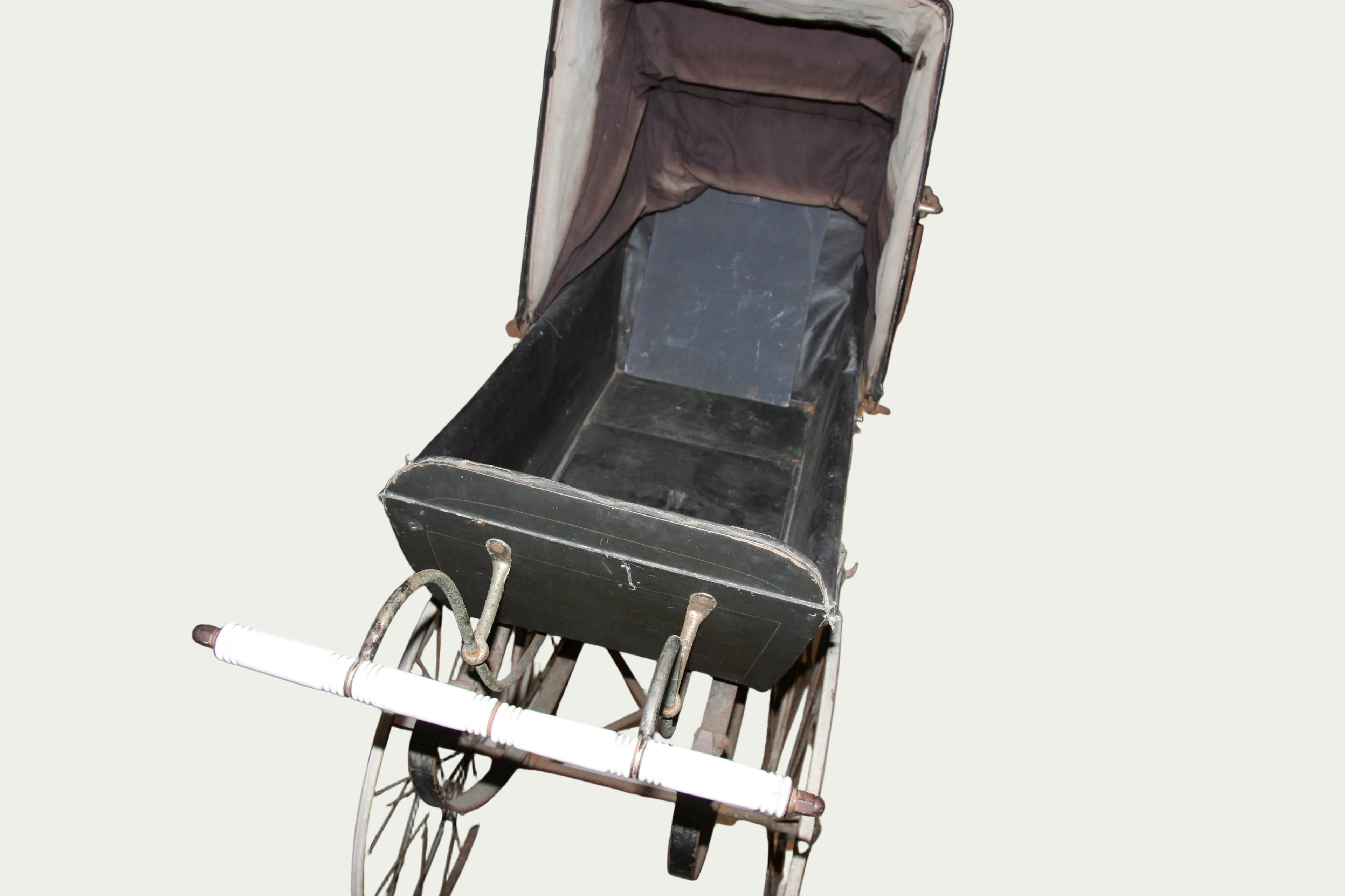 Antiker Kinderwagen Perambulator – Viktorianische Epoche – um 1880 bis 1920 – Sammlerstuck