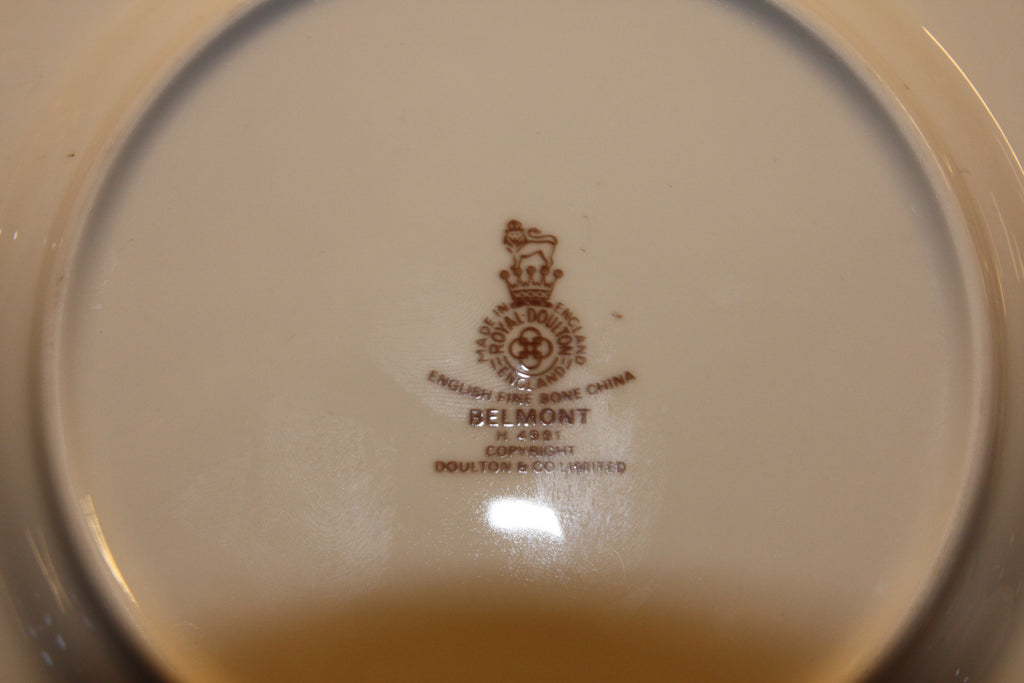 Royal Doulton – Belmont H4981 – English Fine Bone China – 6 Tassen mit Untertassen – Golddekor