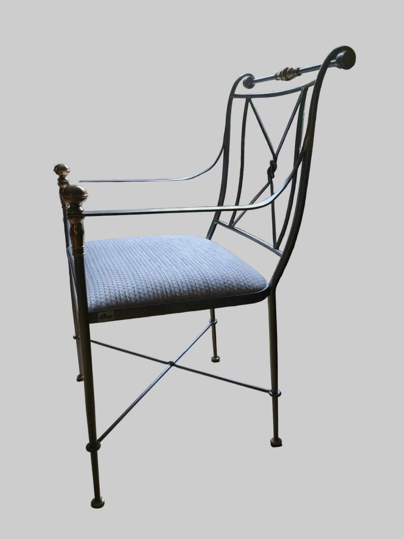 Eleganter Metallsessel – Neoklassizistisch – Stahl & Messing – Gepolsterter Sitz – Italienisches Design
